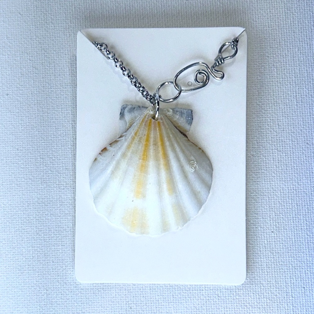 Handmade Seashell With Mermaid Beach Coastal Vacation Scuba Diver 18” Necklace